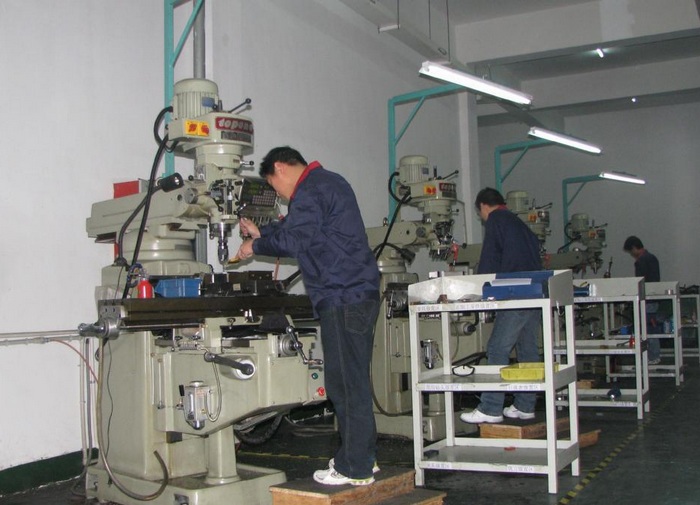襄州新加坡电子工厂招聘安装组装工人
